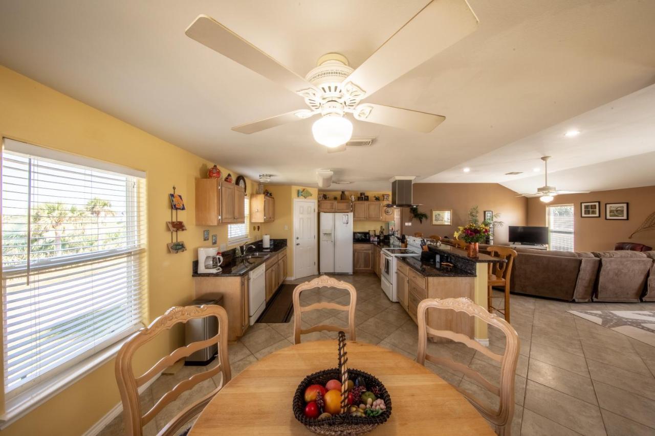 Relax At Our Beach Haven - Pet Friendly Galveston Luaran gambar